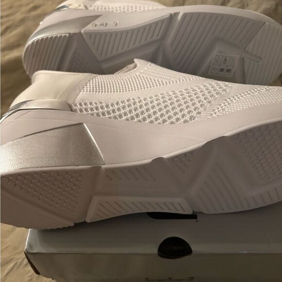 Skechers White and Silver Women's Sneakers Slip-in Mark Nason Wedge - Picture 3 of 5